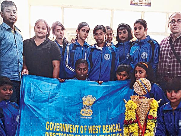 Girls from Bengal becomes Champion in National volleyball championship
