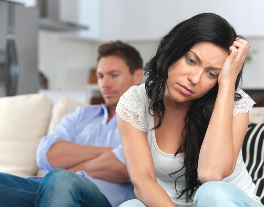 হাউ টু সেভ ইয়োর রিলেশনশিপ: সকলেই চান সম্পর্ক টিকিয়ে রাখতে। ভেঙে যাওয়ার হাত থেকে বাঁচাতে। কী ভাবে সম্পর্ক বাঁচানো যায় তার জন্য মরিয়া হয়ে এই প্রশ্ন গুগল করে থাকেন।