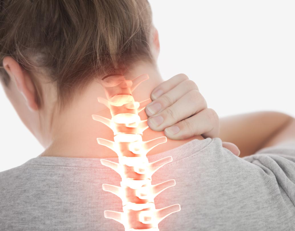 পেশি ব্যথা: রক্তে মিশে থাকা ক্যালসিয়াম স্নায়ুতে সঙ্কেত পাঠানো, হরমোনের ক্ষরণ ও মাংসপেশির সঙ্কোচন-প্রসারণে সাহায্য করে। হাড় এবং দাঁত সুস্থ রাখতেও প্রয়োজন ক্যালসিয়াম। কিন্তু অধিক মাত্রায় ক্যালসিয়াম পেশির সঙ্কোচনে বাধা দেয়, ফলে শরীরের নানা জায়গায় ব্যথা হয়।