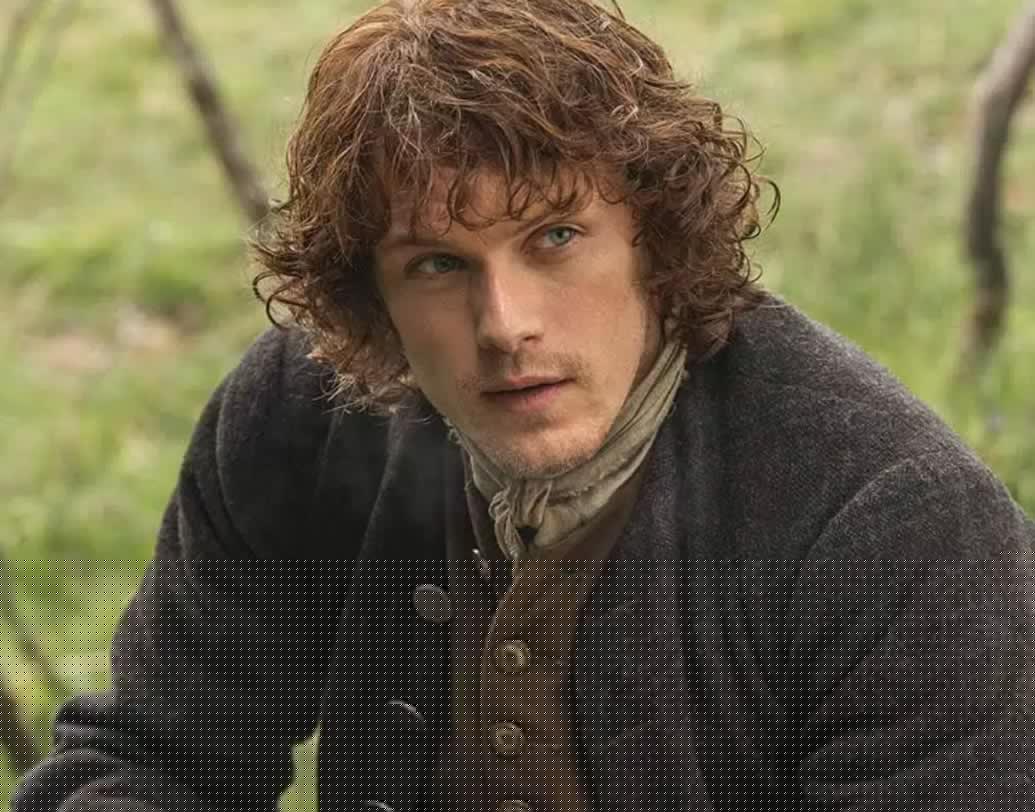 সাম হেউগ্যান: ২০০১ সালে শর্ট ফিল্ম দিয়ে অভিনয় শুরু করেন সাম। ছবিটির নাম ‘স্মল মোমেন্টস্’। তার পর আর তাঁকে পিছু ফিরে তাকাতে হয়নি। আর এখন বিশ্বসেরা হ্যান্ডসাম অভিনেতার দৌড়ে দশম স্থানে হেউগ্যান। ‘আউটলিং আইল্যান্ড’-এ তাঁর অভিনয়ের সুবাদে ২০০৩ সালে লরেন্স অলিভার পুরস্কার জিতেছিলেন এই অভিনেতা।