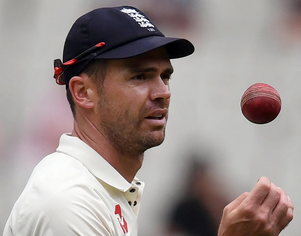 জেমস অ্যান্ডারসন, ইংল্যান্ড। ছবি: এএফপি।