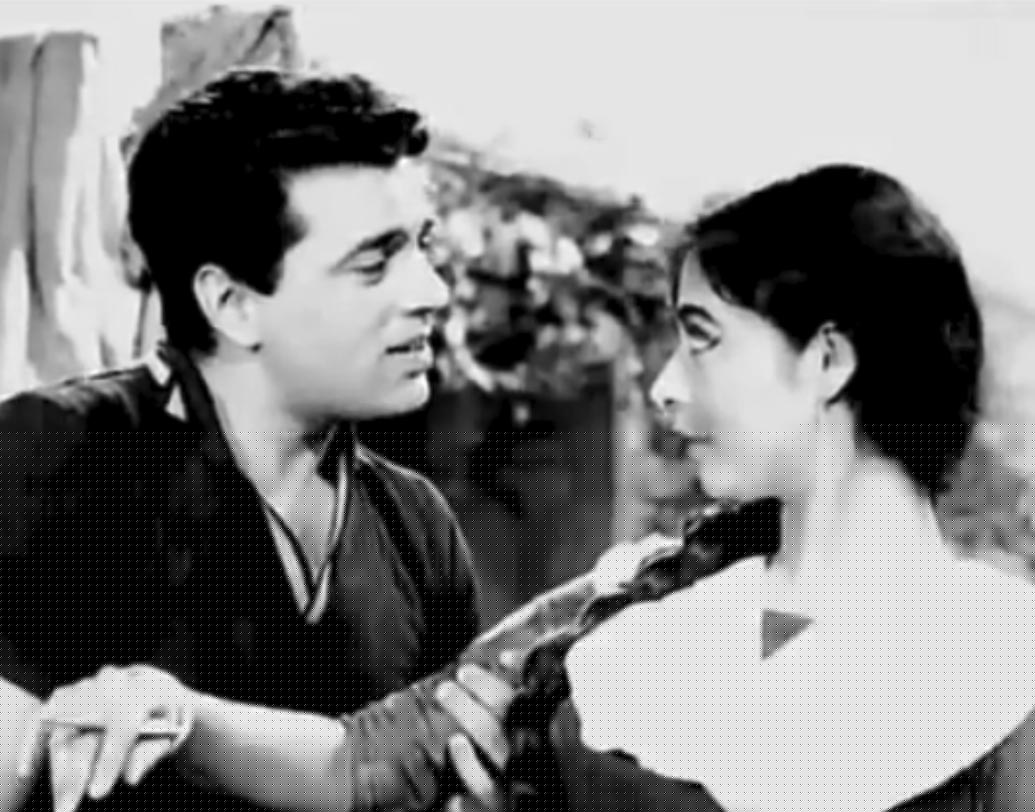 আপকি পরছাঁইয়া, মুক্তি ১৯৬৪ সালে।