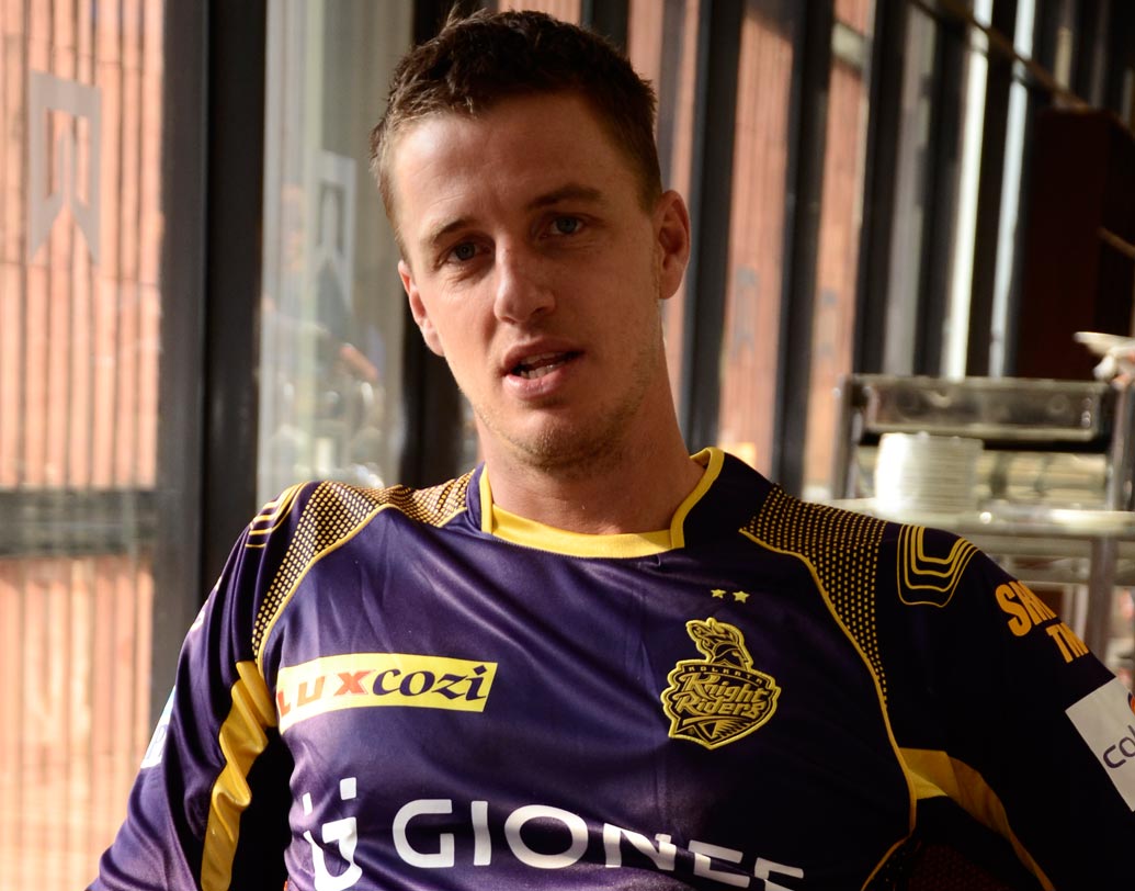 মর্নি মর্কেল: ডেল স্টেনের মতো আসন্ন আইপিএলের নিলামে দল পাননি মর্নি মর্কেল। এখনও পর্যন্ত আইপিএলে মোট ৭০টি ম্যাচ খেলেছেন মর্নি। ৭০টি ম্যাচে তাঁর সংগ্রহ ৭৭টি উইকেট। ইকনমি রেট ৭.৬৯।