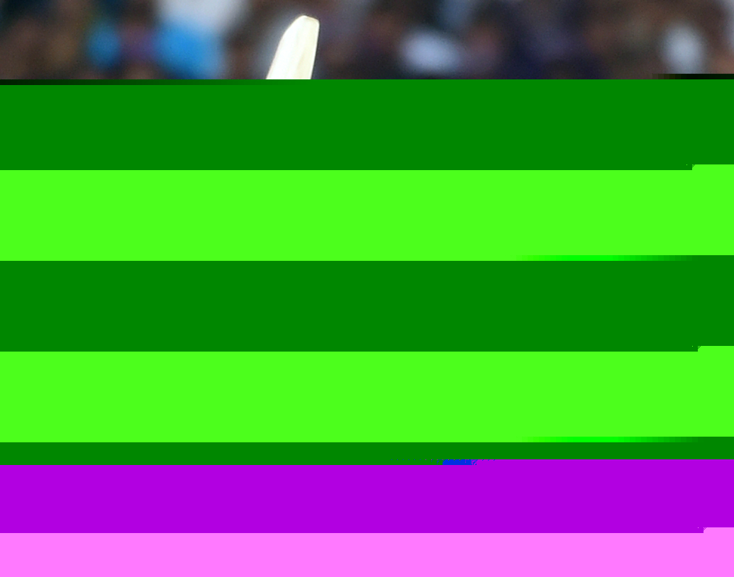 গ্লেন ম্যাক্সওয়েল: ৯ কোটি টাকায় ম্যাক্সওয়েলকে দলে নিয়েছে দিল্লি ডেয়ারডেভিলস।