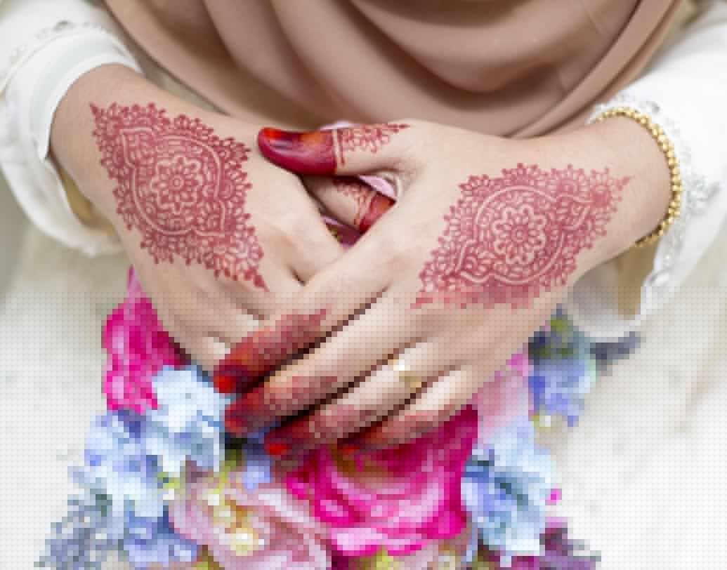 জীবনে ভাল ভাবে থিতু হতে তিরিশ পেরিয়ে যায়। অনেকেরই মধ্য কুড়ির মধ্যে বিয়ে হয়ে যায়। জীবন উপভোগ করার তাগিদে তারা পরকীয়া সম্পর্কে জড়িয়ে পড়তে পারেন।