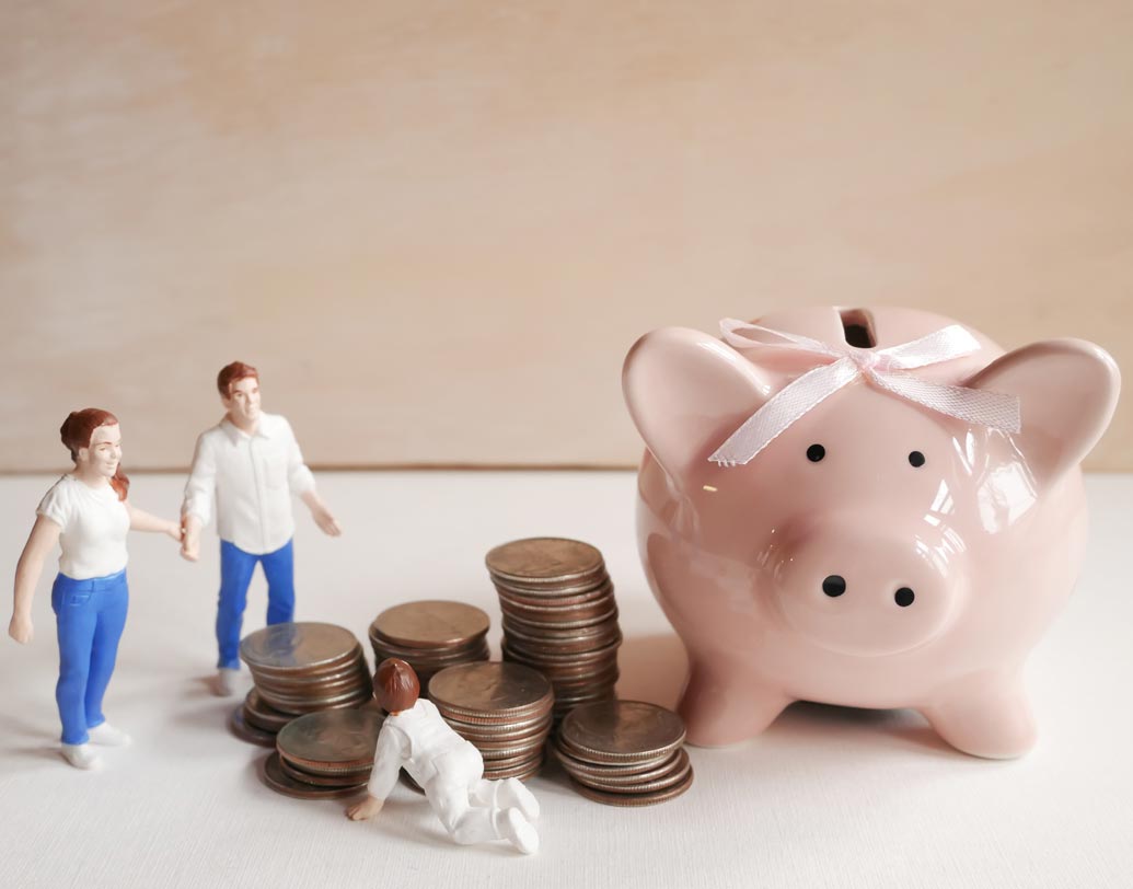 আর্থিক সমস্যা: পারিবারিক খরচ সামাল দিতে গিয়ে অনেক সময় নিজের পছন্দ, স্বাদ-আহ্লাদ মেটানো হয়ে ওঠে না। কোনও বন্ধুর ভালবেসে স্বাদ-আহ্লাদ মিটিয়ে দেওয়া  থেকে গড়ে উঠতে পারে সম্পর্ক।