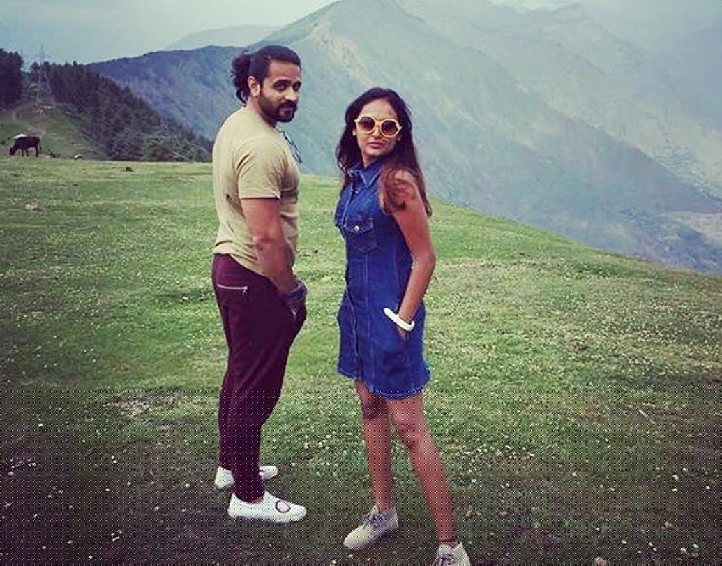 অভিনয়ের পাশাপাশি প্রযোজনাতেও হাত পাকিয়েছেন অর্চনা। ‘দেশি ফিলাম কোম্পানি’ নামে একটি সংস্থার তিনি প্রযোজক এবং ক্রিয়েটিভ হেড।