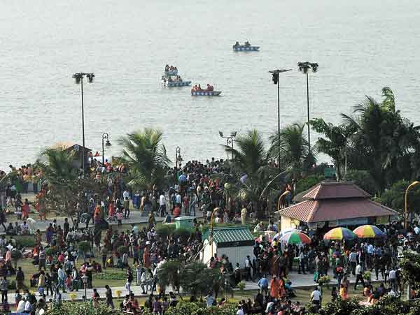 Is Chief Minister's vision to arrange land for industries