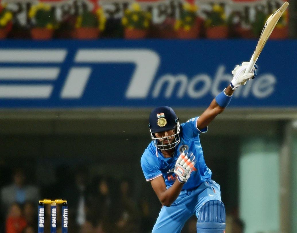 হার্দিক পাণ্ড্য: ভারতীয় দলের প্রধান অলরাউন্ডারকে ধরে রাখতে মুম্বই ইন্ডিয়ান্সের খরচ হয়েছে ১১ কোটি টাকা।