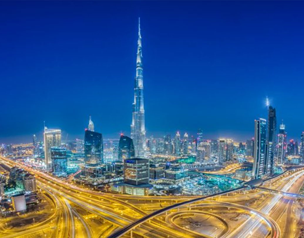 সংযুক্ত আরব আমিরশাহির ক্ষেত্রে এক্সপ্যাটদের বার্ষিক গড় আয় প্রায় এক কোটি ১৫ লক্ষ টাকা।