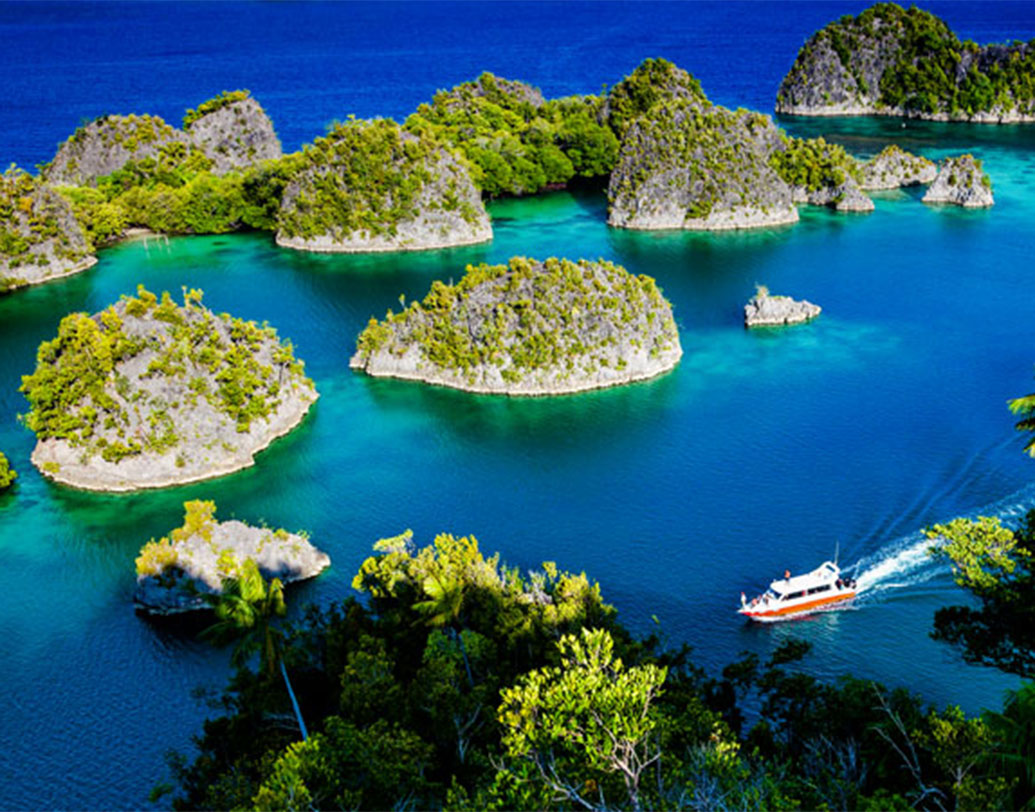 ইন্দোনেশিয়ার এক্সপ্যাটদের বার্ষিক গড় আয় প্রায় ৯৫ লক্ষ টাকা।