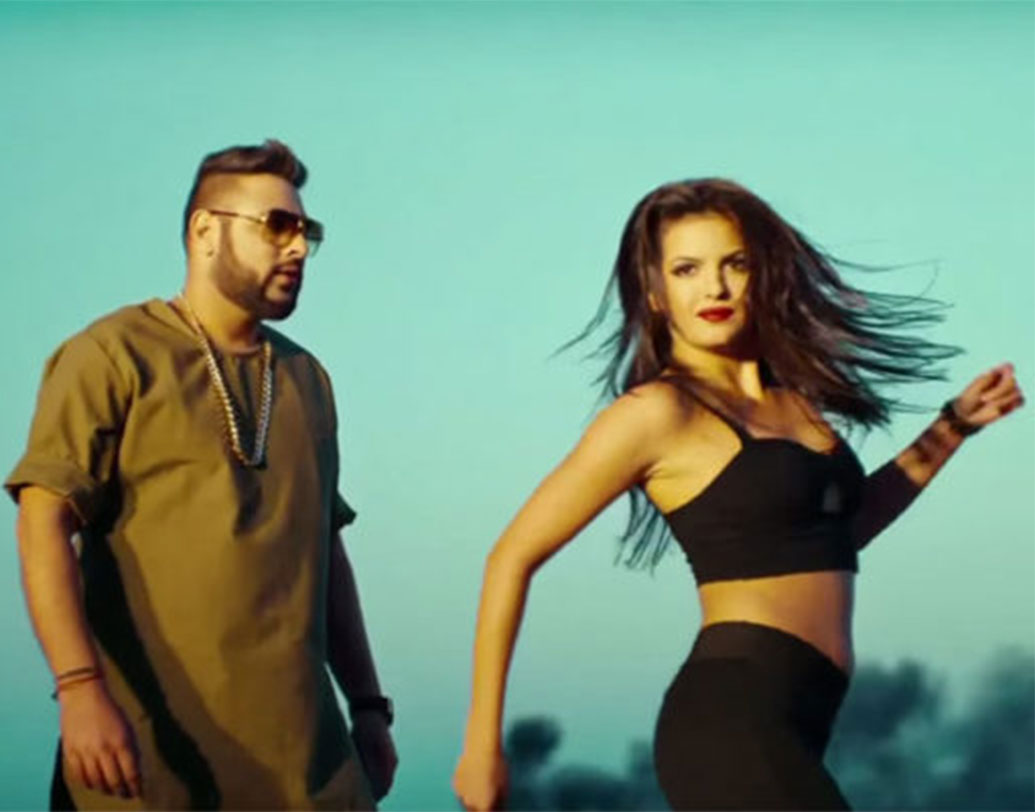 বাদশার সঙ্গে ‘ডিজেওয়ালে বাবু’ মিউজিক ভিডিয়োতে অভিনয়ের মাধ্যমেই ভাইরাল হয়ে ওঠেন তিনি।