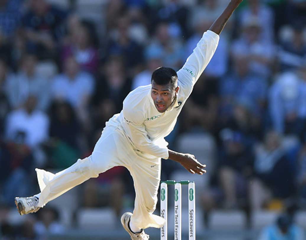 হার্দিক পাণ্ড্য: কোহালির ভরসার অলরাউরান্ডার। কিন্তু, চোট আঘাতে বেশ কিছু দিন দলের বাইরে।