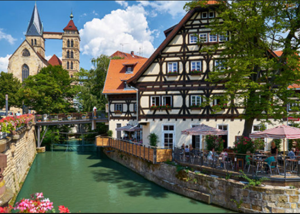 সম্প্রতি এক সমীক্ষায় দেখা গিয়েছে জার্মানির স্টুটগার্ট শহরটির বাসিন্দাদে  মানসিক চাপ খুবই কম। জিপজেট নামে ব্রিটেনের একটি অনলাইন সংস্থা বিশ্বজুড়ে ১৫০টি শহরের মধ্যে এই সমীক্ষা চালায়। তাতেই ২০১৭ সালে সবচেয়ে কম অবসাদগ্রস্ত শহর হিসেবে উঠে এসেছে স্টুটগার্ট।