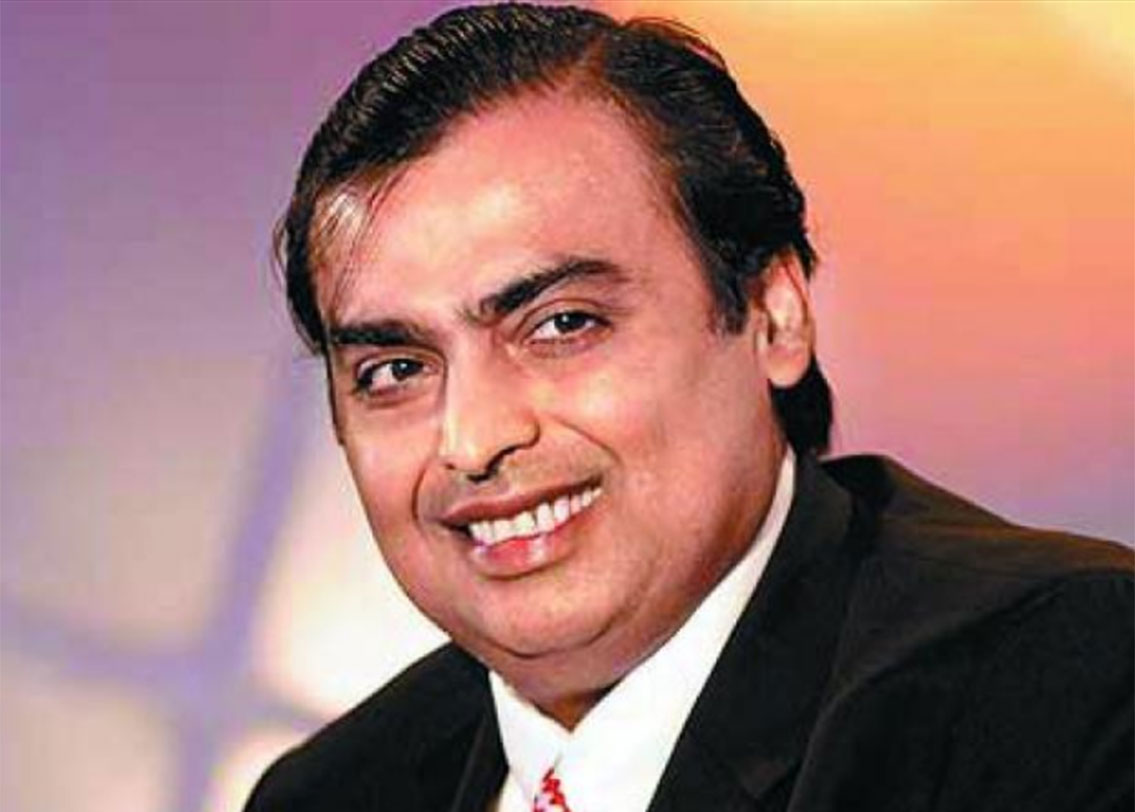 মুকেশ অম্বানী: প্রতি মাসে শুধুমাত্র নিরাপত্তার পিছনেই খরচ করেন ১৪ লক্ষ টাকা। অর্থাৎ বছরে ১,৬৮,০০,০০০ টাকা।