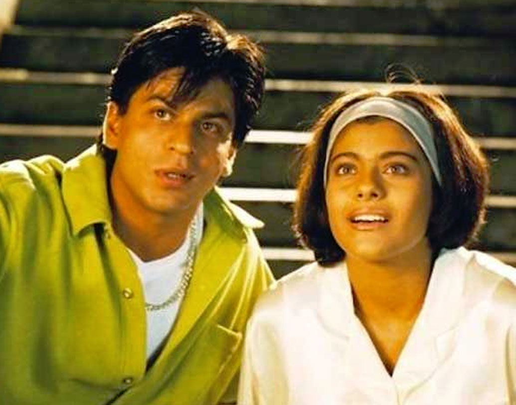 ছবিটি দেখার পর এক্কেবারে পছন্দ হয়নি শাহরুখের। শেষের দৃশ্যগুলো এত দুঃখের হওয়ার কারণেই মূলত তা অপছন্দ হয়েছিল শাহরুখের। তবে শাহরুখের অভিনয়ে ফিদা হয়ে গিয়েছিলেন সুস্মিতা সেন। শাহরুখকে বলেছিলেন, ‘এ বার অভিনয় ব্যাপারটাকে আমি সিরিয়াসলি নিতে চাই।’