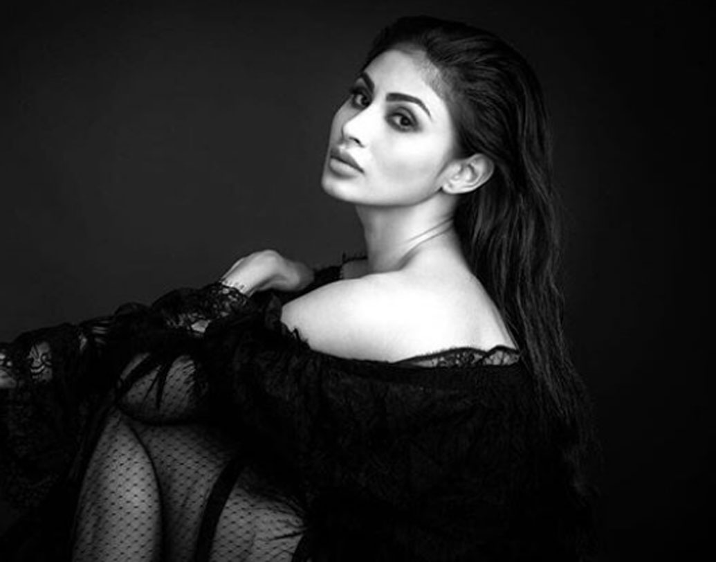 শুধু অভিনয় নয়, নাচেও যথেষ্ট পারদর্শী। তিনি এক জন প্রশিক্ষিত কত্থক শিল্পী।