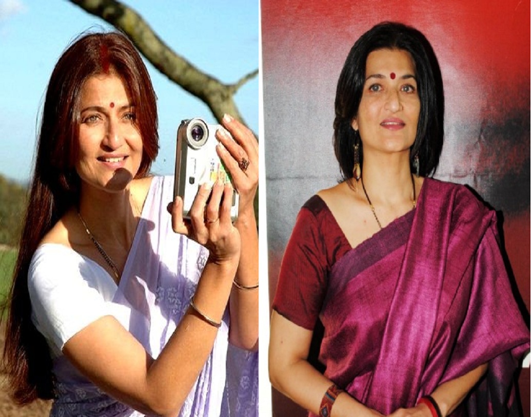 সারিকা: অভিনয় ক্ষমতায় সমসাময়িক সকলকেই টেক্কা দিতে পারেন। কিন্তু বেছে বেছে ছবি করেন অভিনেত্রী সারিকা। মাঝে মধ্যে পাপারাৎজিদের ক্যামেরায় ধরা দেন বটে। আগের সেই তন্বী নায়িকাকে খুঁজে পাওয়া যায় না বটে। তবে এখন তিনি অনেক পরিণত। দুই মেয়ে, শ্রুতি এবং অক্ষরার কেরিয়ার নিয়েই বেশি উৎসুক।