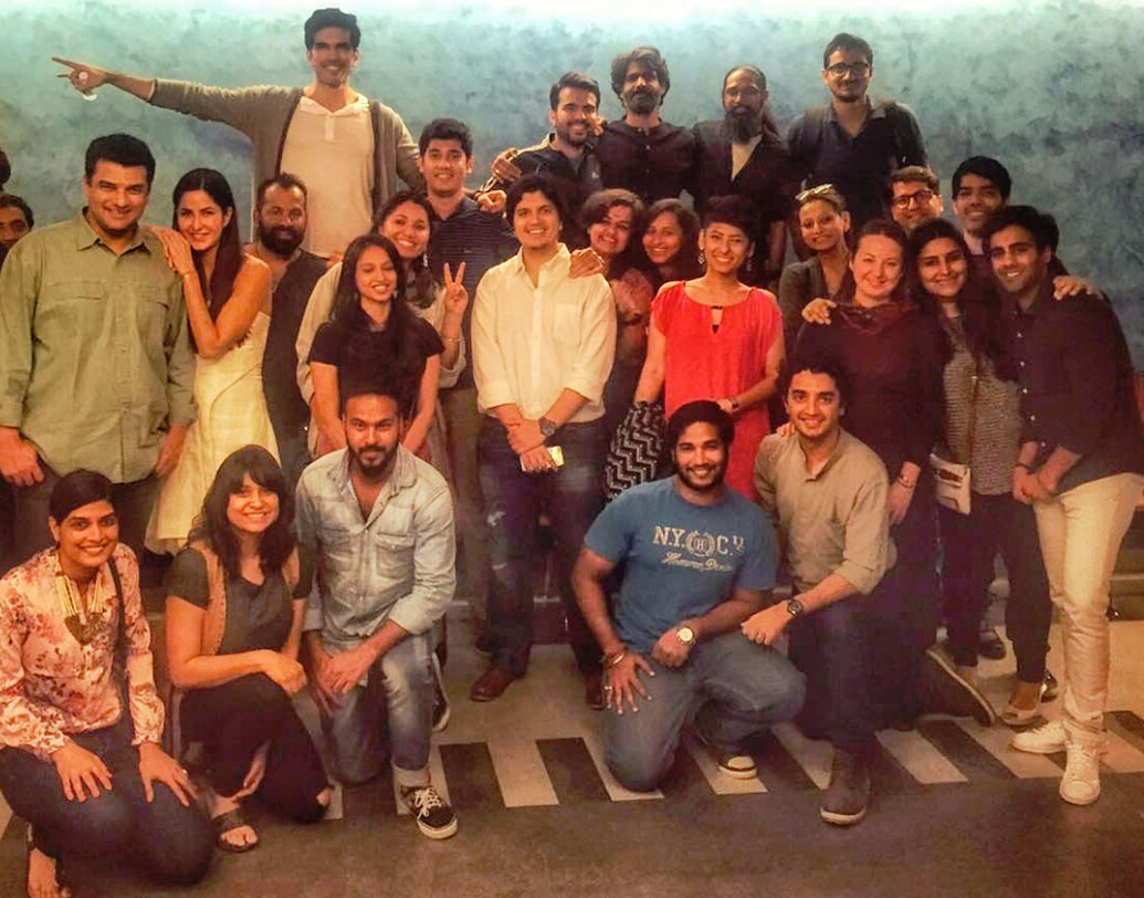 বড় হয়ে বলিউডে কামব্যাক করার আগে মুম্বইতে এইচ আর কলেজ অব কমার্স অ্যান্ড ইকনমিক্সে পড়াশোনা করেন পারজান। তবে আজকাল বেশ কিছু হিন্দি ছবিতে সহকারী পরিচালকের কাজও করেছেন তিনি। যেমন ক্যাটরিনা কইফ এবং আদিত্য রায় কপূর অভিনীত ‘ফিতুর’ ছবিতে অ্যাসিস্টান্ট ডিরেক্টরের কাজ করেছিলেন পারজান।