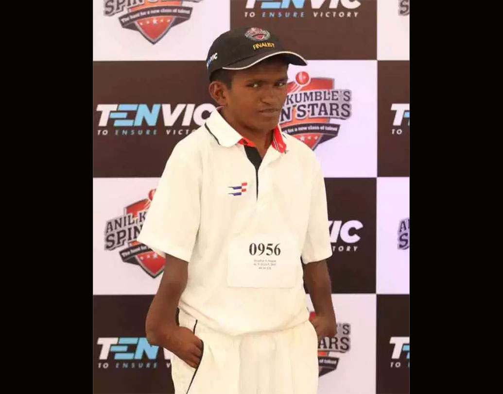 বি এস চন্দ্রশেখরকেই আদর্শ বলে মনে করেন শঙ্কর। স্পিনের গতিতে অন্য দেশের ক্রিকেটারদের মনে ভয় ধরাতে চান সজ্জন।