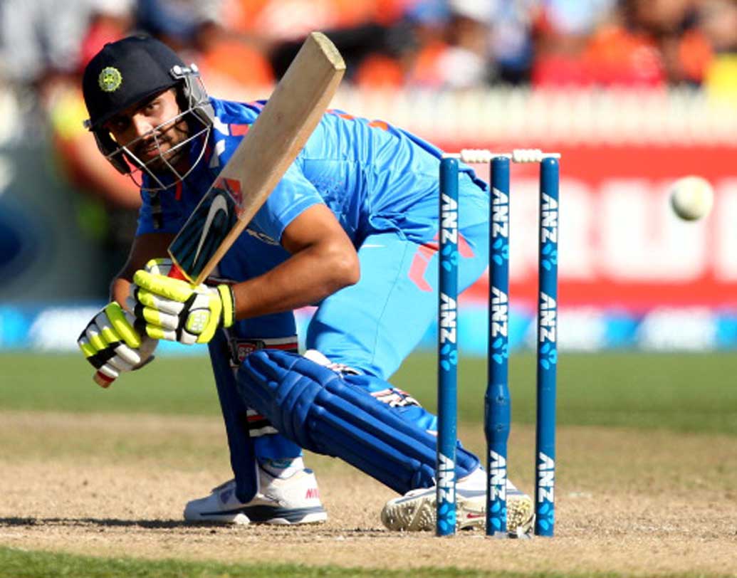 রবীন্দ্র জাদেজা: অলরাউন্ডার হিসেবে রয়েছেন ১৫ জনের দলে। স্পিন সহায়ক উইকেটে প্রথম একাদশে থাকতে পারেন বলেই মনে করা হচ্ছে। জাদেজা দলে থাকলে বল-ব্যাটের ভারসাম্য বাড়বে।