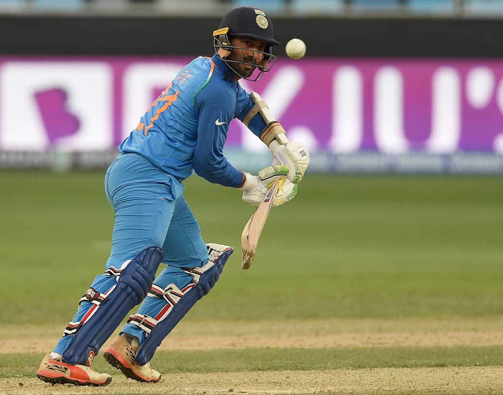 দীনেশ কার্তিক: টি২০ ম্যাচে ভারতের অন্যতম গুরুত্বপূর্ণ সদস্য। সামনে একাধিক গুরুত্বপূর্ণ সফর, নিজেকে তৈরি করার সুযোগ পাচ্ছেন কার্তিক।