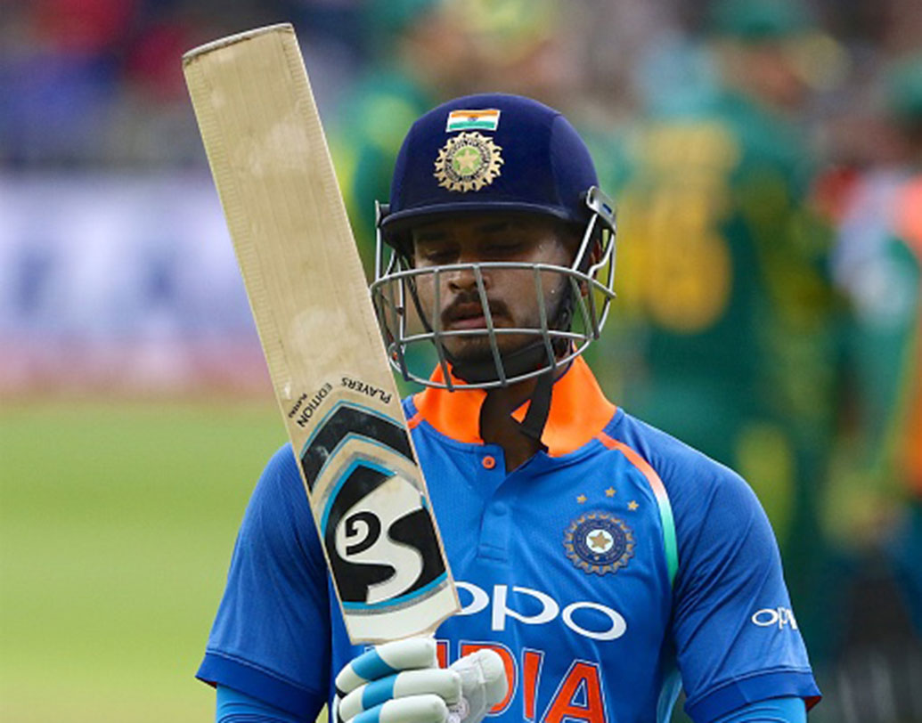 শ্রেয়াশ আইয়ার: দ্রুত রান তোলার ক্ষমতা আছে। মিডল অর্ডারে শ্রেয়াশ রান পেলে ভারতের সুবিধা হবে ।