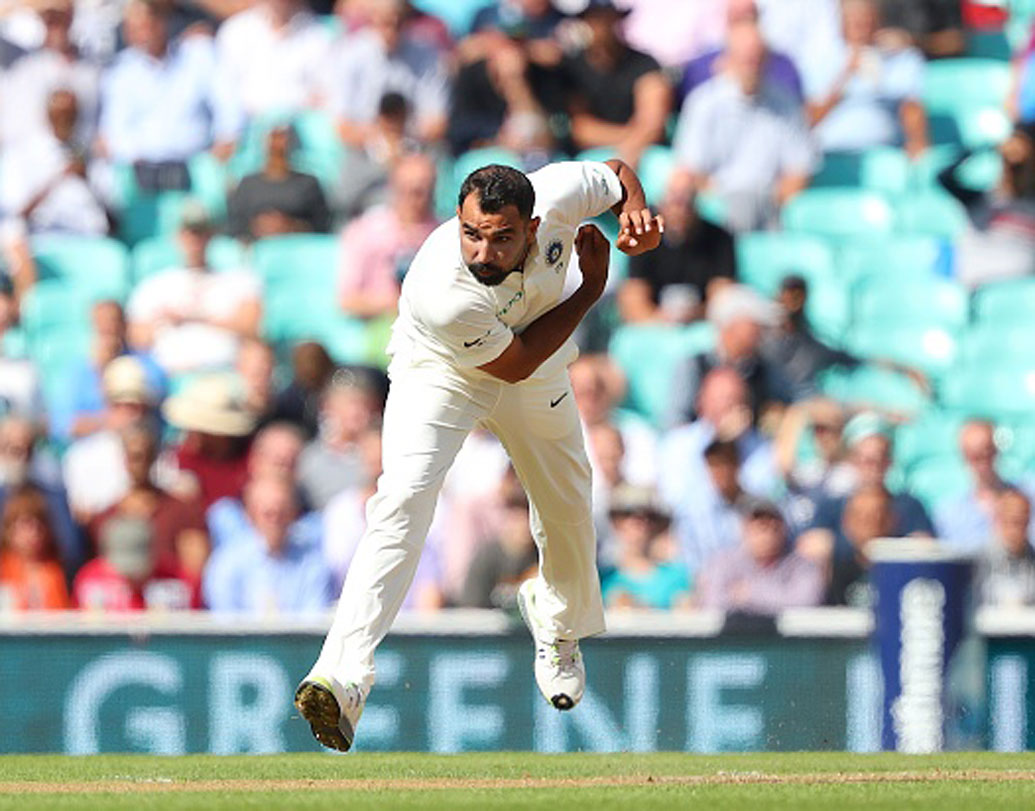 মহম্মদ শামি: পারিবারিক ঝামেলা কাটিয়ে উঠে ডানহাতি পেসার শামির দুরন্ত গতি ক্যারিবীয়দের বেগ দেবে ভালই।