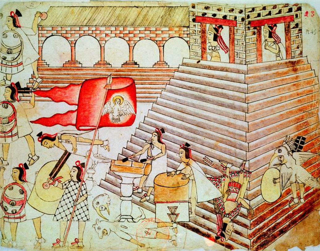 পিরামিডটিতে (তেওতিহুয়াকান প্লাজা অব দ্য মুন) প্রায় ১২টি ছোট পিরামিডের প্ল্যাটফর্ম রয়েছে। এটি একেবারে সূর্যের পিরামিডের বিপরীতে অবস্থিত। মানুষ ও পশু বলি দেওয়ার চল ছিল, বলছেন ইতিহাসবিদরাও।