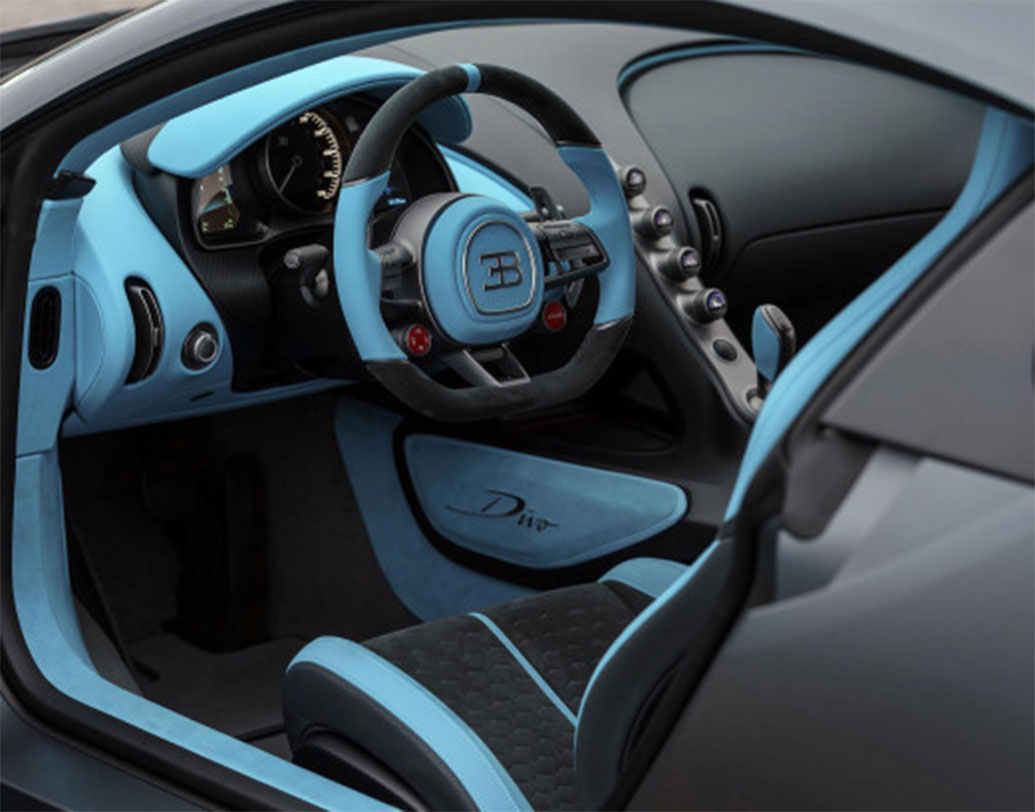 সারা বিশ্বের জন্য মাত্র ৪০টি গাড়ি তৈরি করা হয়েছে। বাজারে আসার সঙ্গে সঙ্গেই প্রায় সবকটি বিক্রি হয়ে গিয়েছে।