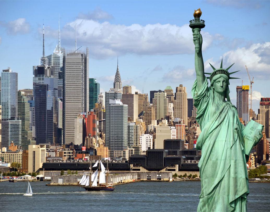 মার্কিন যুক্তরাষ্ট্র: এই রাষ্ট্রের নাগরিকদের মধ্যেও রয়েছে গয়নার বিপুল চাহিদা। মোট ১৩৮.২ মেট্রিক টন সোনার গয়না রয়েছে আমেরিকার নাগরিকদের কাছে।