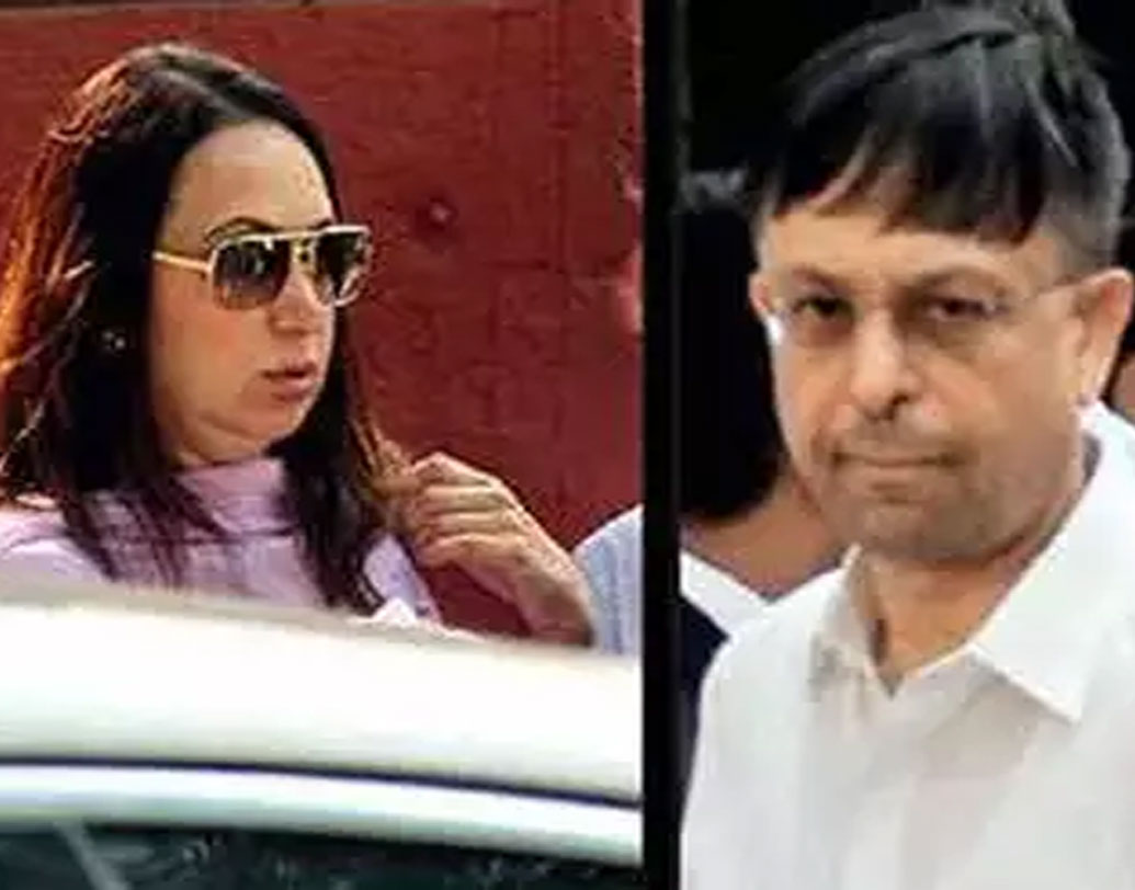 আমদাবাদের পারিবারিক আদালতে রাজীব ও মণিকার বিবাহবিচ্ছেদের আবেদন মঞ্জুর হয়েছে। আদালতের সম্মতিতে ২৬ বছরের বিবাহিত জীবনে ইতি টানেন এই দম্পতি। তাঁদের একটি ছেলে রয়েছে।