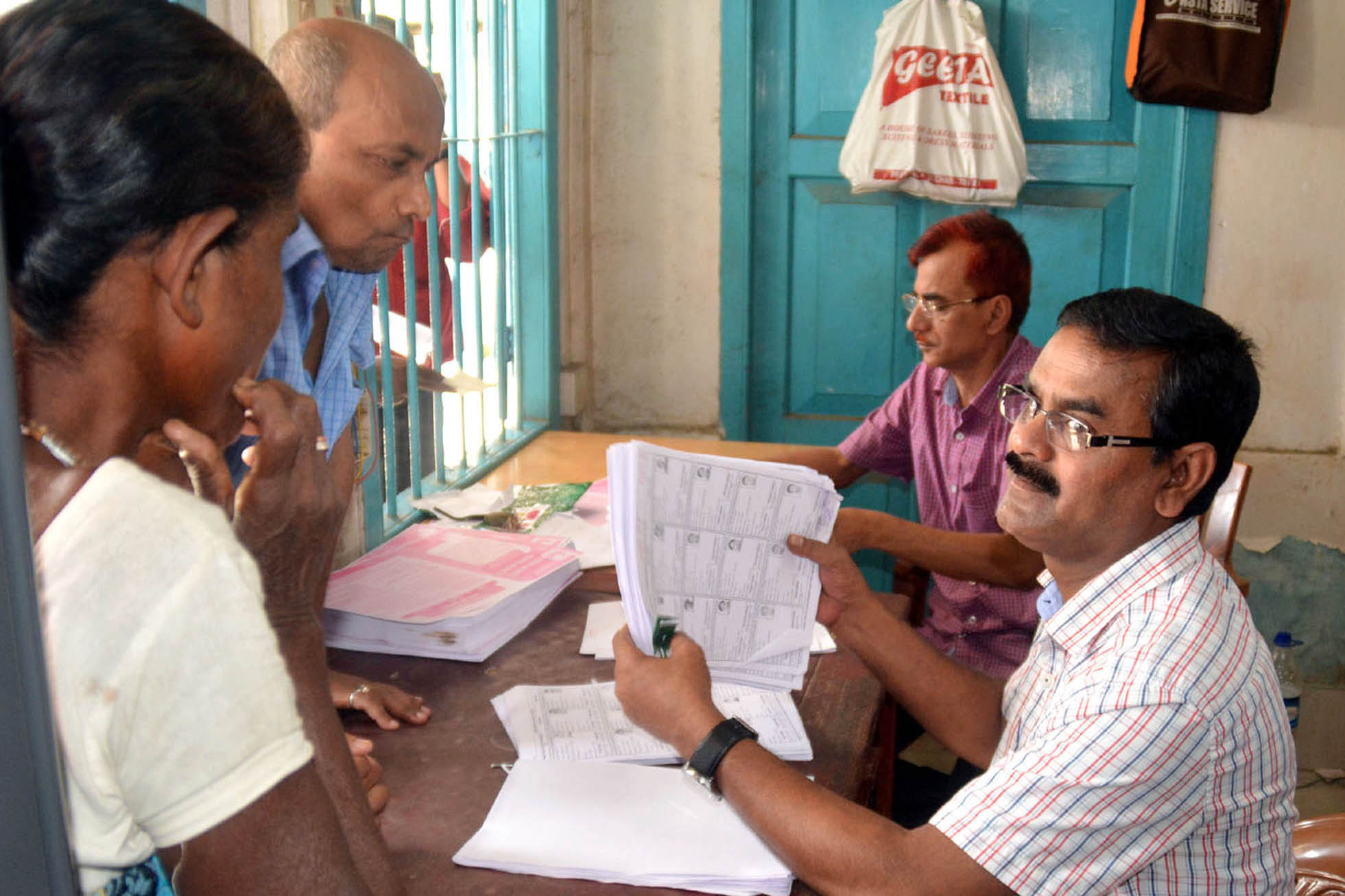 Assam NRC: Supreme Court allows 5 additional documents, extends deadline too dgtl