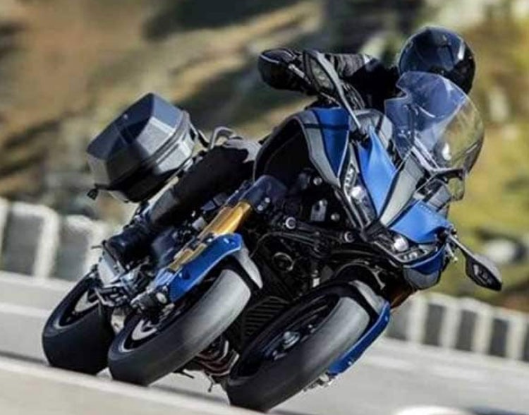 বাইকটির সামনের দিকে দু’টি চাকা। বেশি বাঁক নিয়ে ঘুরতে গিয়ে অনেক সময় স্কিড করে বাইক। কিন্তু নিকেনের সামনের দু’টি চাকা সেটা ব্যালান্স করে।