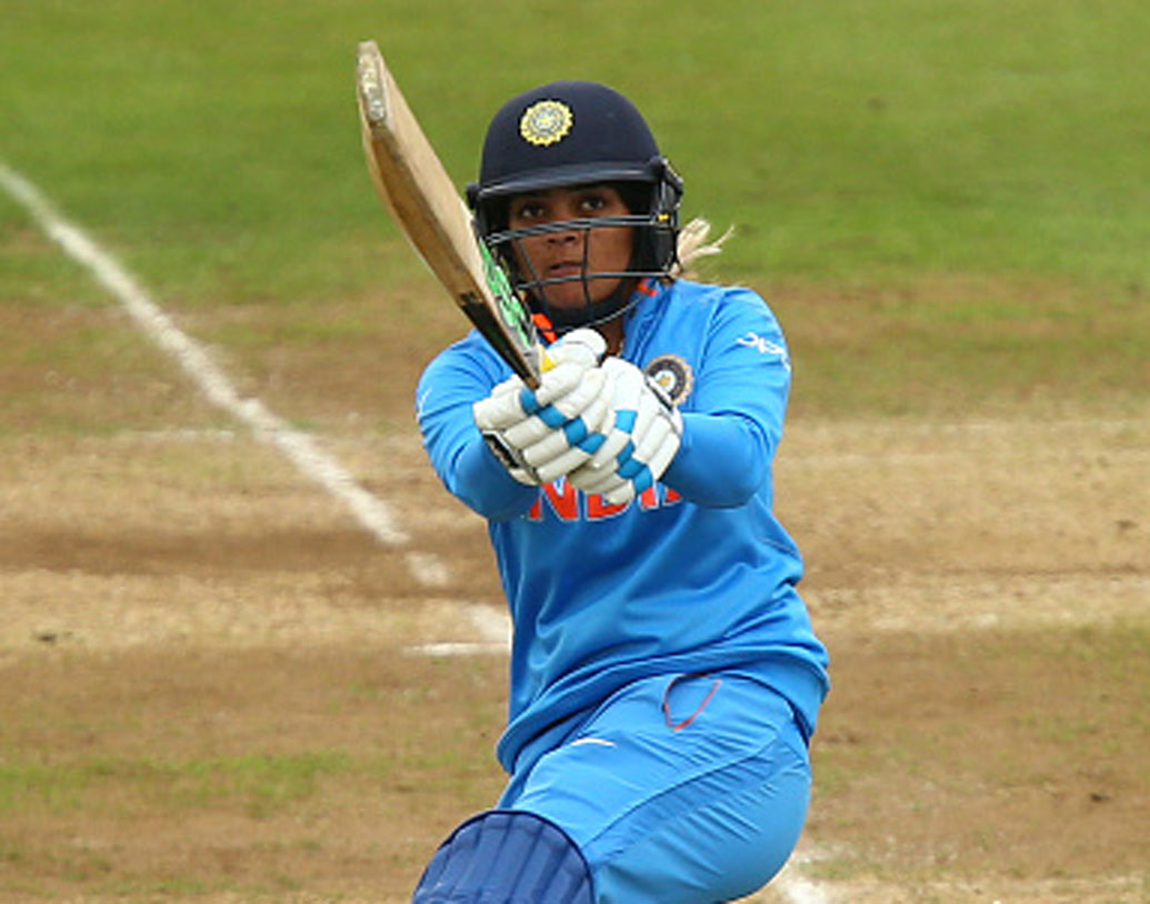 বেদা কৃষ্ণমূর্তি: অলরাউন্ডার কৃষ্ণমূর্তির কাছ থেকে ভাল কিছু প্রত্যাশা করছে দল। পাওয়ার হিটার কৃষ্ণমূর্তির ব্যাট কথা বললে দুঃখ আছে সানা মিরদের।