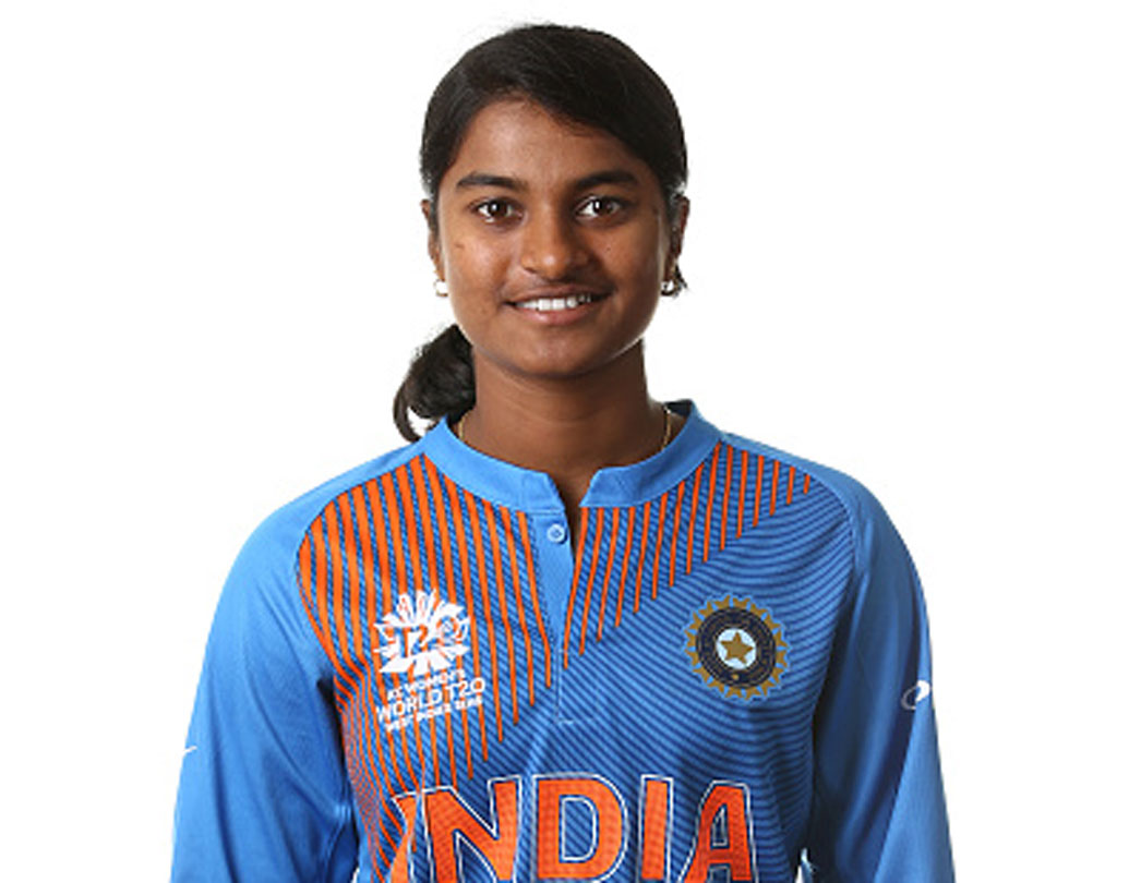 দয়ালান হেমলতা: গত ম্যাচে তিন উইকেট নিয়ে নিউজিল্যান্ডের সব প্রতিরোধ ভেঙে দিয়েছিলেন। আজও হেমলতা স্পিনের ভেলকি দেখাবেন বলেই আশা।