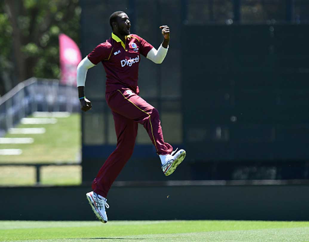 জেসন হোল্ডার: ওয়েস্ট ইন্ডিজের ক্যাপ্টেন। সে ভাবে টি২০ ম্যাচ না খেললেও, ৮৫টি একদিনের ম্যাচ খেলে ফেলেছেন। সেরা স্কোর অপরাজিত ৯৯। তাঁর ঝুলিয়ে রয়েছে ১১২টি একদিনের ম্যাচের উইকেট। সেরা বোলিং ২৭ রানে পাঁচ উইকেট।