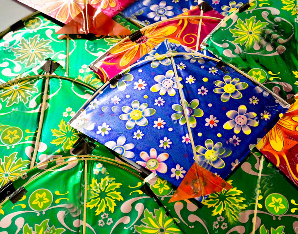 গুজরাত: গুজরাতে এ বছর ২৯ দিন ছুটি ঘোষণা করা হয়েছে। এই ছুটির মধ্যে অবশ্য পাঁচ দিন রবিবার। আগামী বছর ২৭ দিন ছুটির কথা বলা হয়েছে। যার মধ্যে পাঁচটি রবিবার। চেটিচন্ড পুজো উপলক্ষে ছুটি থাকে এ রাজ্যে।