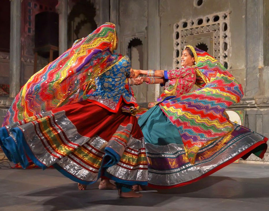 গ্রামবাসীদের দাবি, আগে গ্রামে যত জন পুরুষ বিয়ে করতেন, তাঁদের কারওরই প্রথম পক্ষের স্ত্রী-র সন্তান হত না। তাই দ্বিতীয় বার বিয়ে করতে হত। সেই দ্বিতীয় পক্ষের স্ত্রীর গর্ভে নাকি সন্তান আসত।