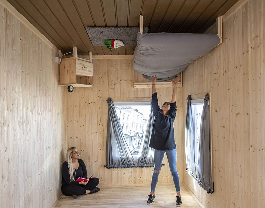 এই বাড়িতে এক বার প্রবেশের মূল্য ৩৭৫ টাকা, জানান বাড়ি নির্মাণকারী সংস্থার সিইও টম ডিরসে।