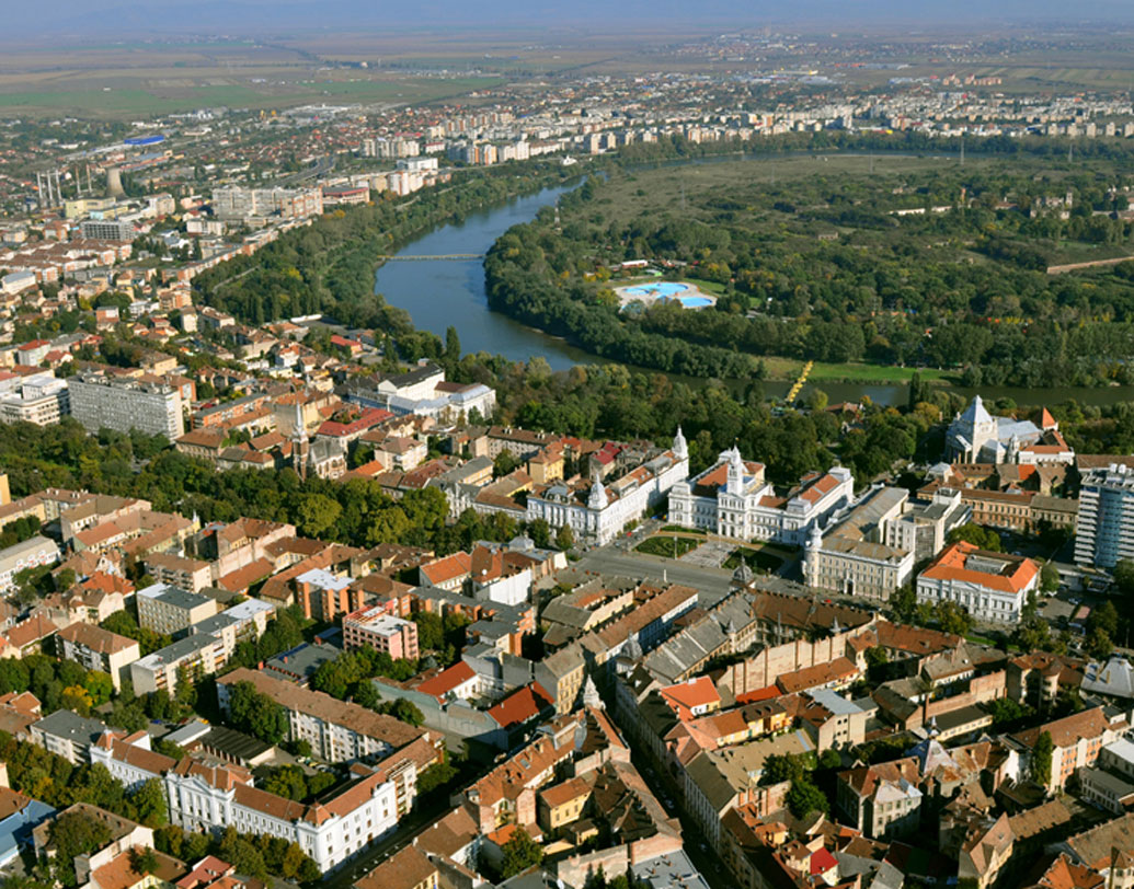 এরপর বন্ধুর সঙ্গে গিয়ে টাকার আসল মালিককে খুঁজে বের করলেন তাঁরা।
