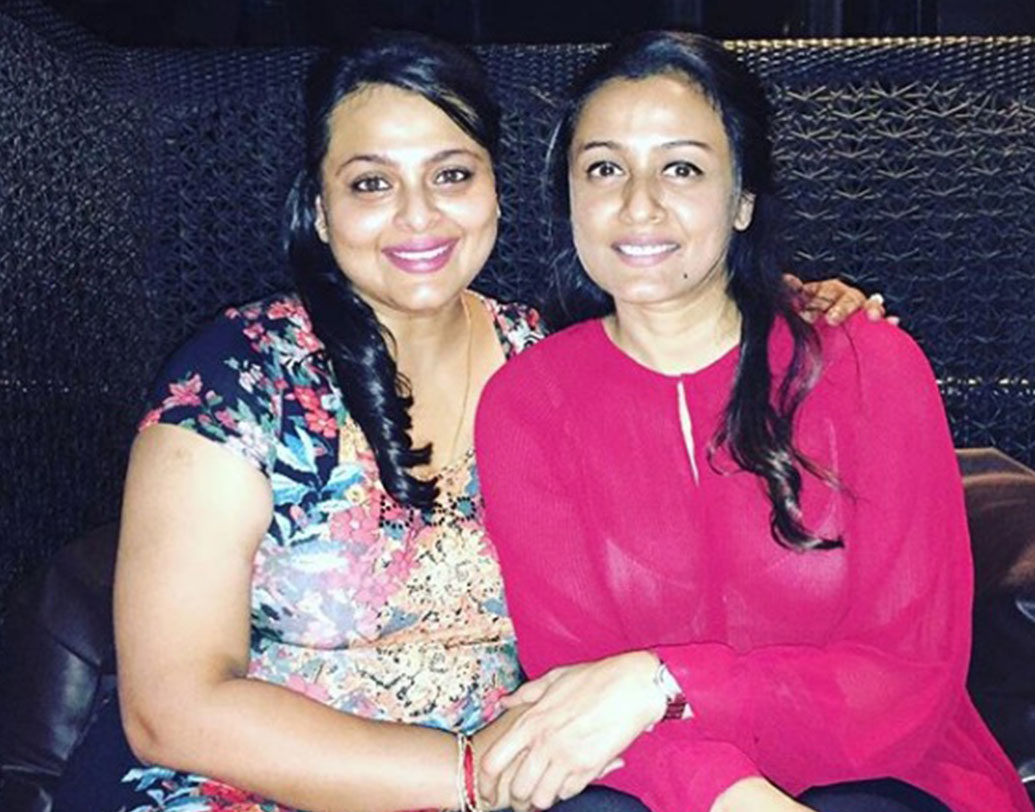 মারাঠি পরিবারে জন্ম নম্রতার। ম়ডেলিংয়ের হাত ধরে গ্ল্যামার জগতে প্রবেশ। ১৯৯৩ সালে মিস ইন্ডিয়া হন। দিদি শিল্পা শিরোদকরও একসময় অভিনেত্রী হিসাবে জনপ্রিয় ছিলেন।