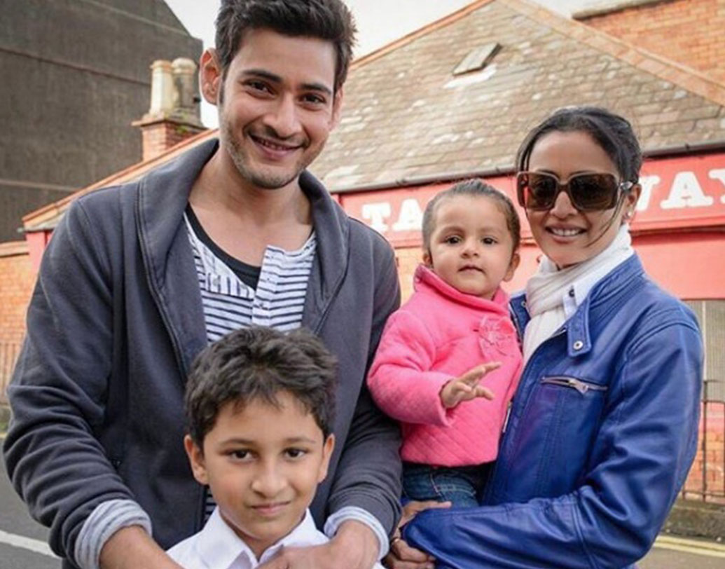 ২০১২ সালে একটি কন্যাসন্তানের জন্ম দেন নম্রতা। মেয়ের নাম রেখেছেন সিতারা। তবে ছেলেমেয়ে বড় হয়ে গেলেও, অভিনয় জগতে ফেরার কোনও ইচ্ছা নেই তাঁর।