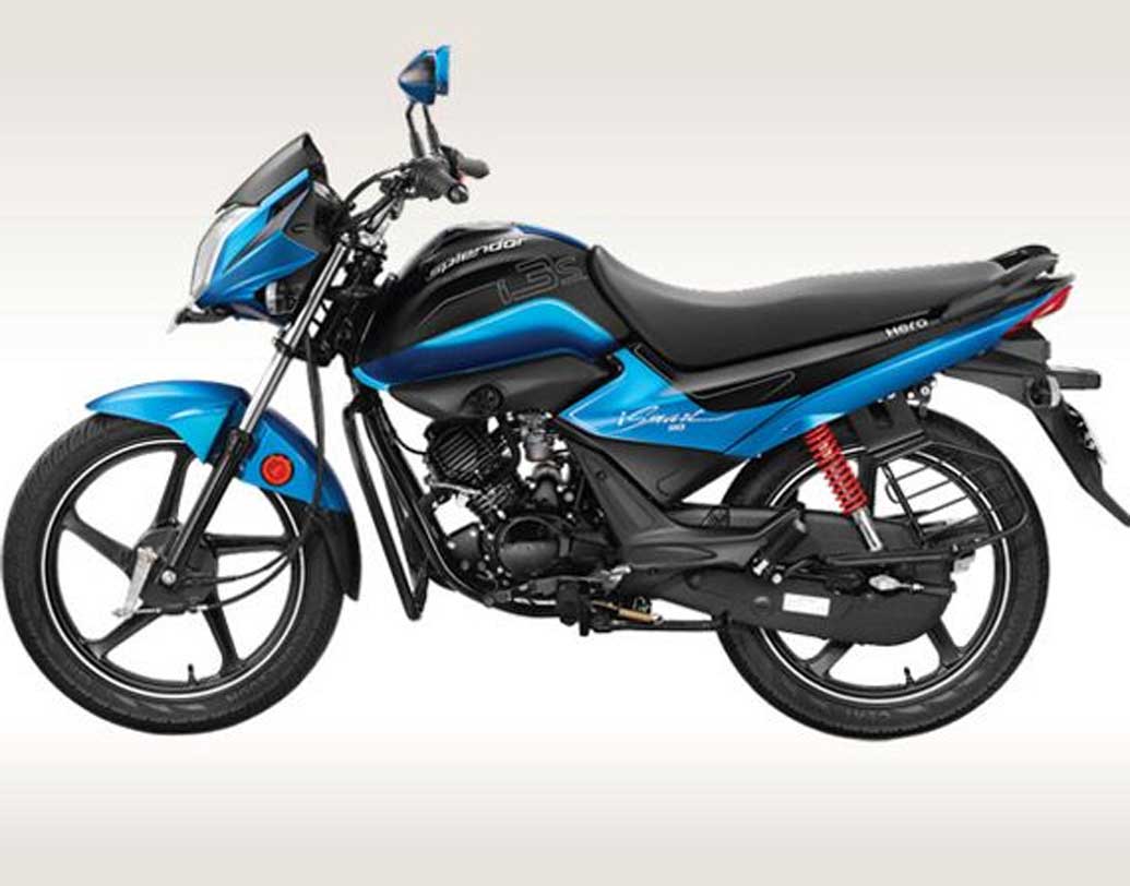 হিরো স্প্লেনডর: প্রতি লিটারে ৯৩.২ কিমি যেতে সক্ষম দুর্দান্ত স্টাইলের এই বাইকটি। ৯৭.২ সিসি, সিঙ্গল সিলিন্ডার, এয়ার কুলড ইঞ্জিন রয়েছে এতে। দিল্লির এক্স শো-রুমে দাম শুরু ৪৯,৫৯৮ টাকা থেকে।