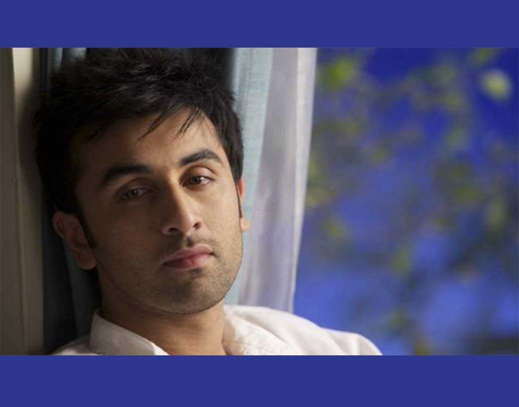 শাহরুখ বা অমিতাভের মতোই রণবীর কপূরও নানা সংস্কার মেনে চলেন। তার মধ্যে একেবারে উপরের তালিকায় থাকবে ৮ নম্বরটা। ওই নম্বটাই নাকি রণবীরের জন্য লাকি!