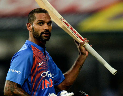 শিখর ধওয়ন শেষ টি-টোয়েন্টি ইনিংসেই করেছেন ৯২। যা চেন্নাইয়ে ওয়েস্ট ইন্ডিজের বিরুদ্ধে জিতিয়েছিল ম্যাচ। ১১৪ ইনিংসে এই ফরম্যাটে ১১১৫ রান রয়েছে বাঁ-হাতি ওপেনারের। রয়েছে আটটি অর্ধশতরানও।