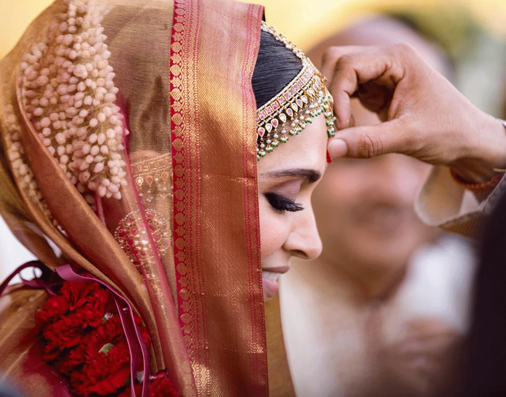 সূত্রের খবর, নিরাপত্তা খাতে এক কোটি টাকা ব্যয় করেছেন এই জুটি। গোটা সপ্তাহ জুড়ে রয়েছে নিরাপত্তার ব্যবস্থা। আর এই দায়িত্ব দেওয়া হয়েছিল, স্থানীয় নিরাপত্তা সংস্থাকেই।