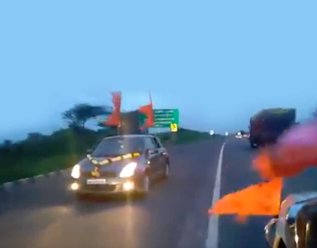 এর পর উত্তর-পূর্ব ভারতে পাঁচ হাজার কিলোমিটার রাস্তা উল্টোদিকে গাড়ি চালানোর ইচ্ছা রয়েছে তাঁর।