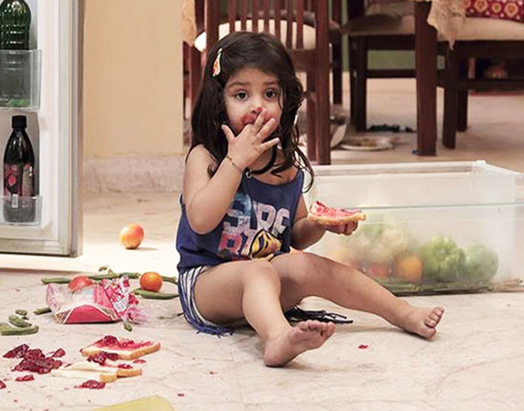 নয়ডার দিল্লি পাবলিক স্কুলে প্রথম শ্রেণিতে পড়ে সে।