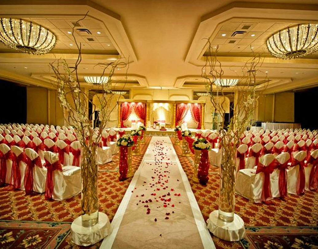 মিলবে কার্ড ছাপানোর খরচ, ক্যাটারার বা বিয়ের হল বুকিং বাবদ অগ্রিম যে টাকা দেওয়া হয়েছে, বিয়েবাড়ি সাজানোর জন্য অগ্রিম, বিয়ে সংক্রান্ত কারণে হোটেল বুক করা থাকলে কিংবা টিকিট কাটা থাকলে সেগুলিও পড়ছে এই বিমার আওতায়।